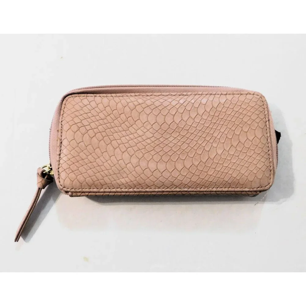 Hudson & Bleecker Wallet Pink Faux Snakeskin Zip Around 7.5"x3.5"x1" - Picture 6 of 6